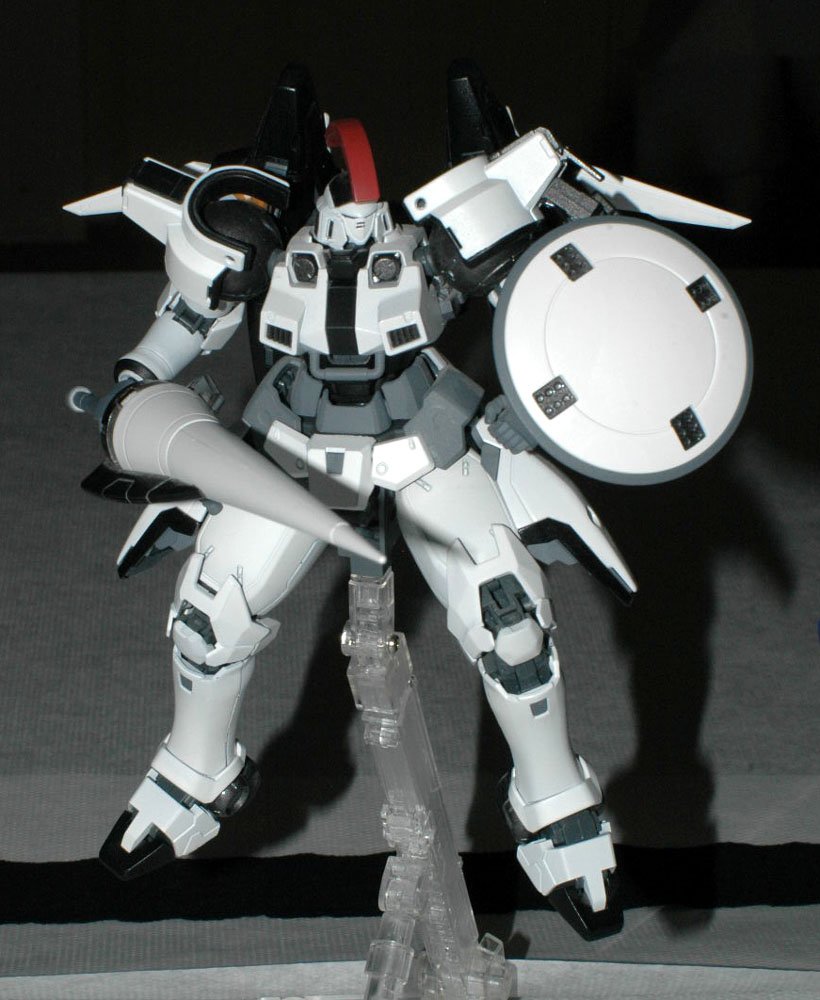 gundum_0005.jpg